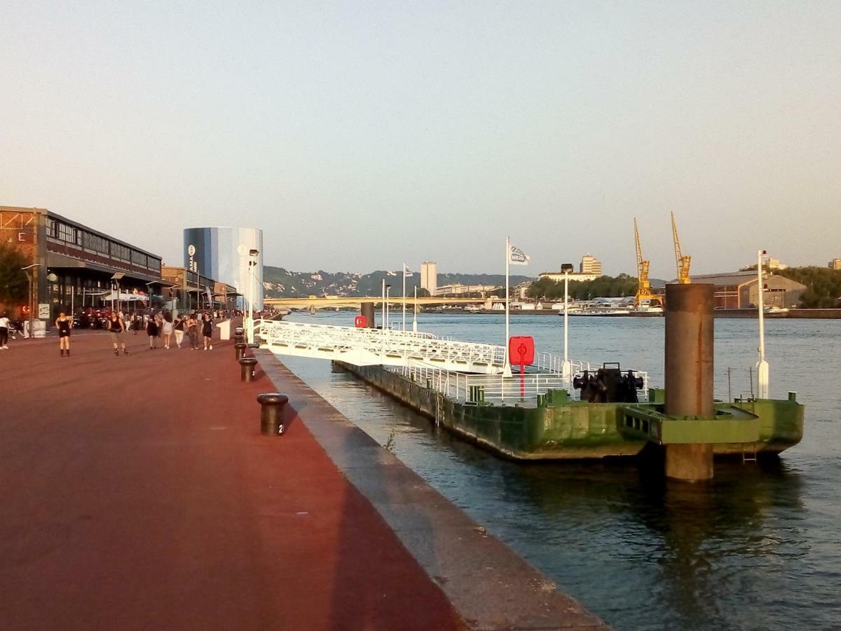 Between Historic Center And Quay, Ideal For Family Ruan Exterior foto